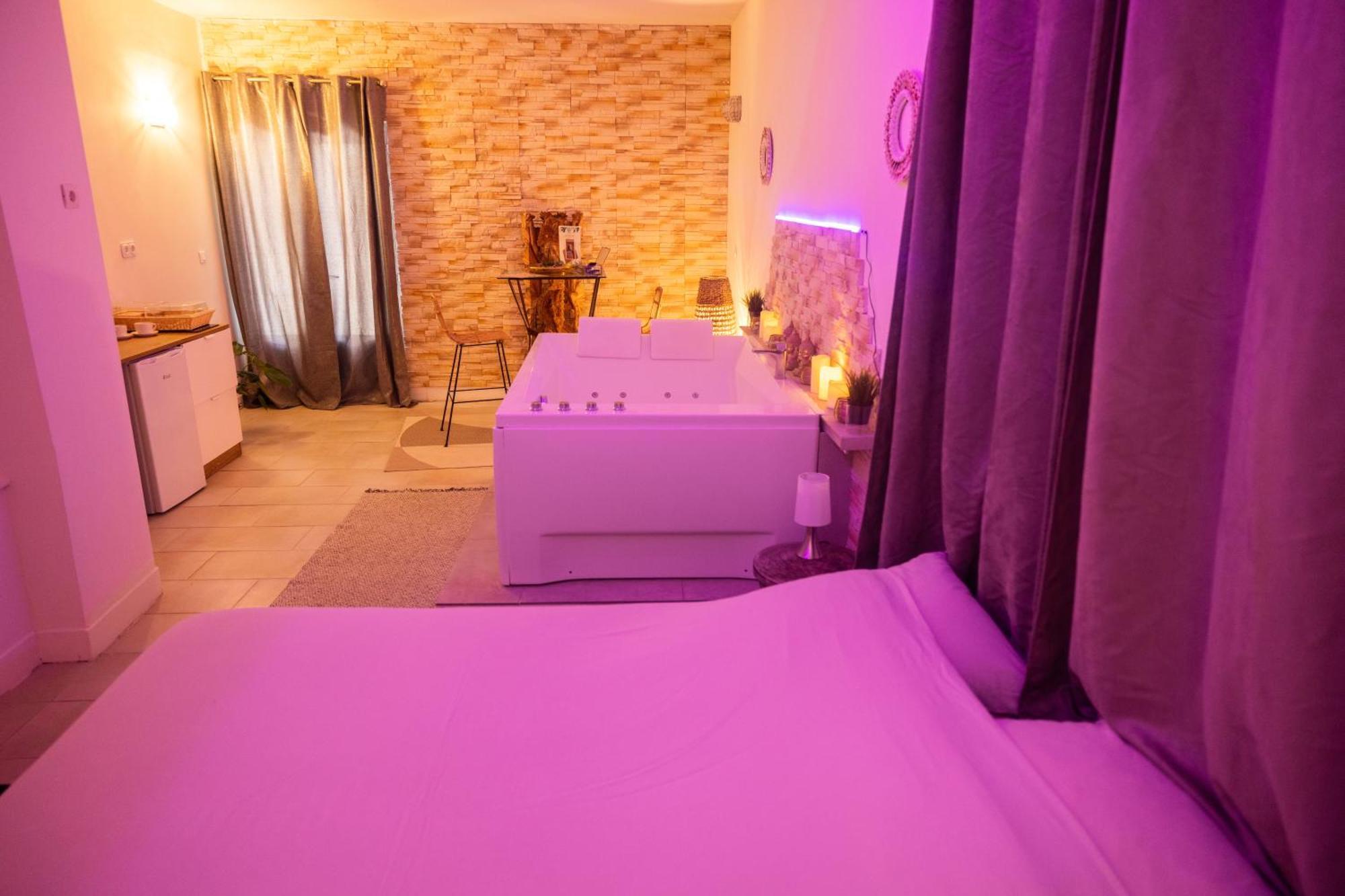 Suite And Spa La Perla Bianca Grabels Luaran gambar