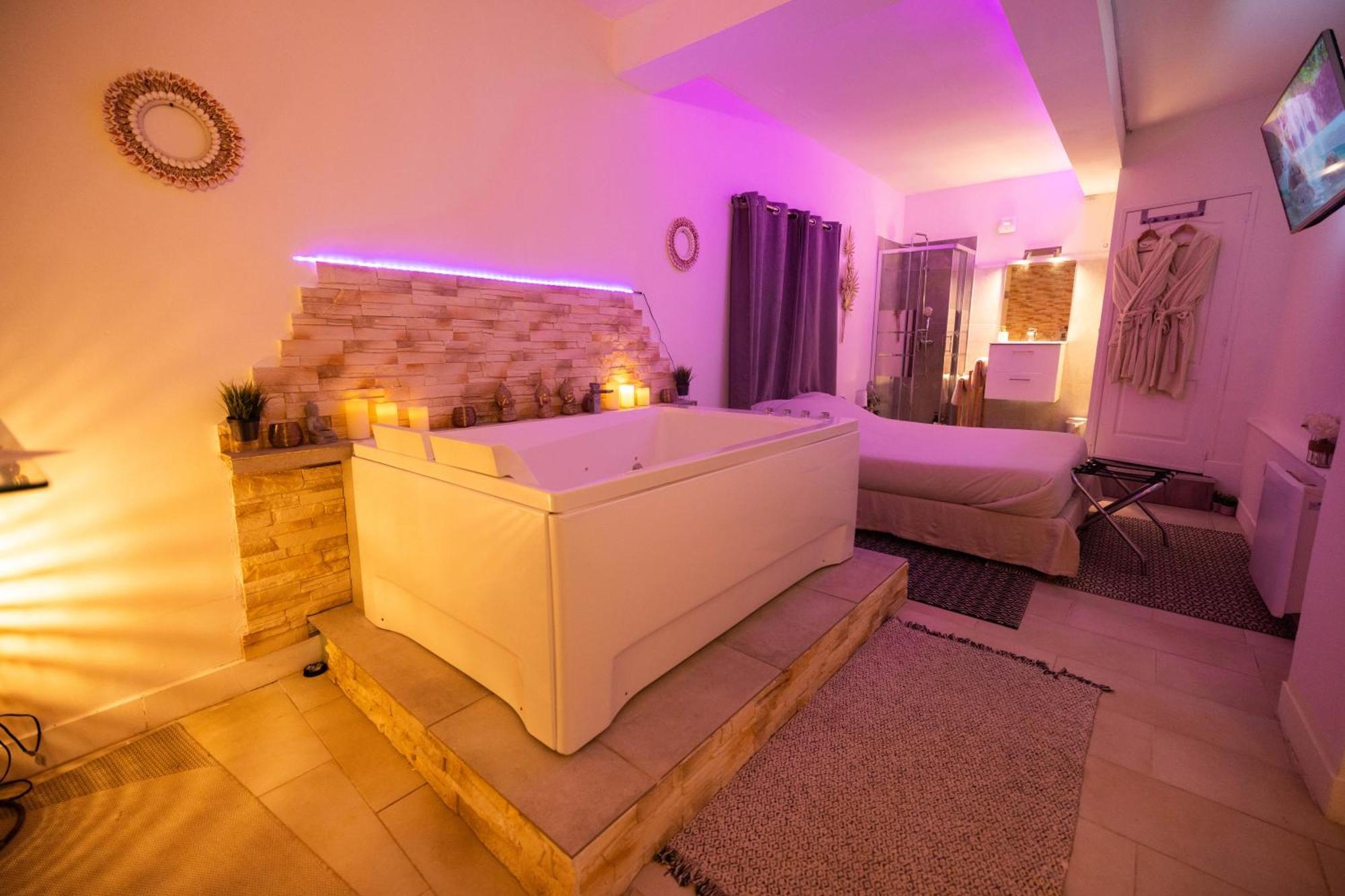 Suite And Spa La Perla Bianca Grabels Luaran gambar