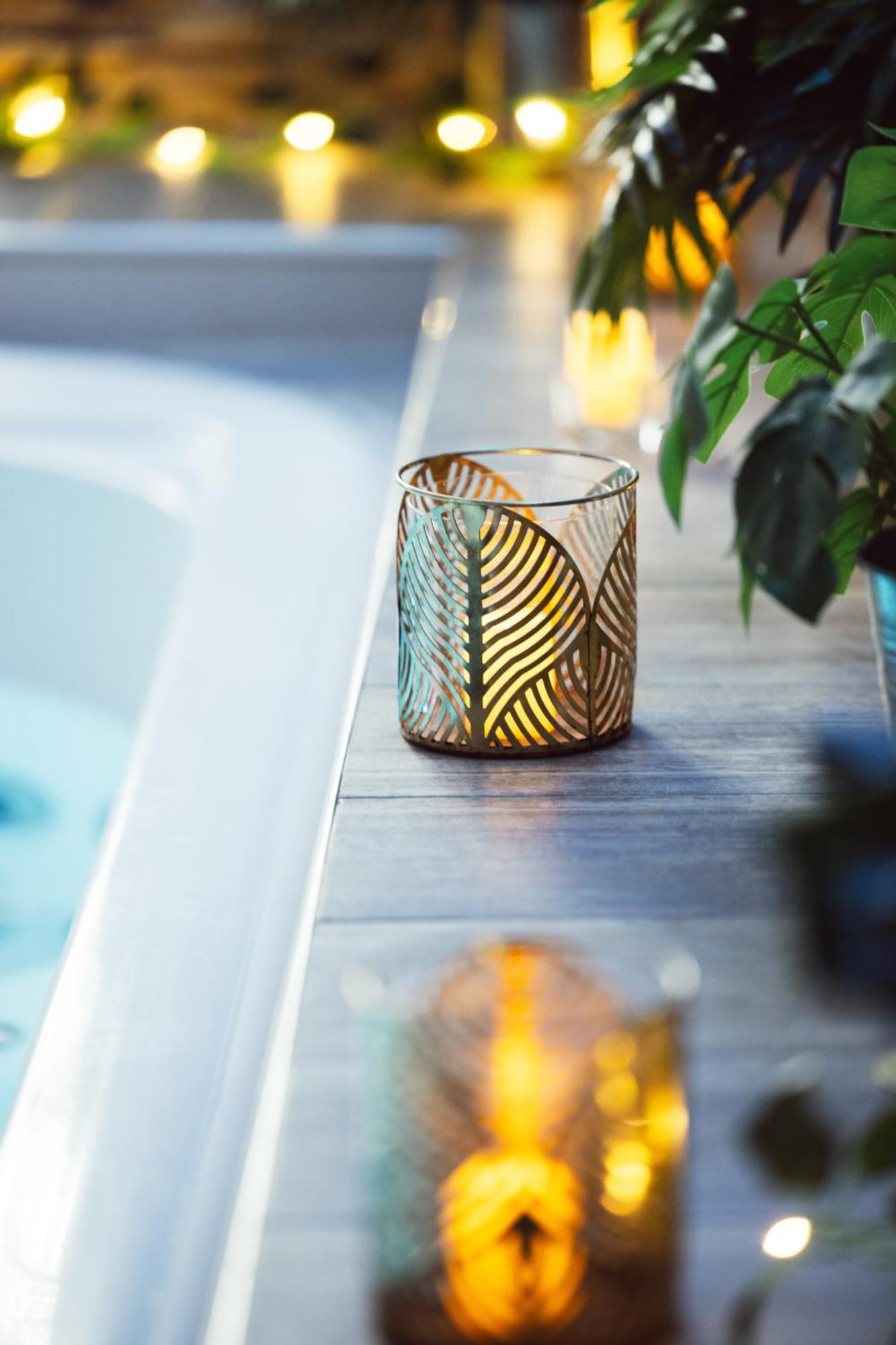 Suite And Spa La Perla Bianca Grabels Luaran gambar